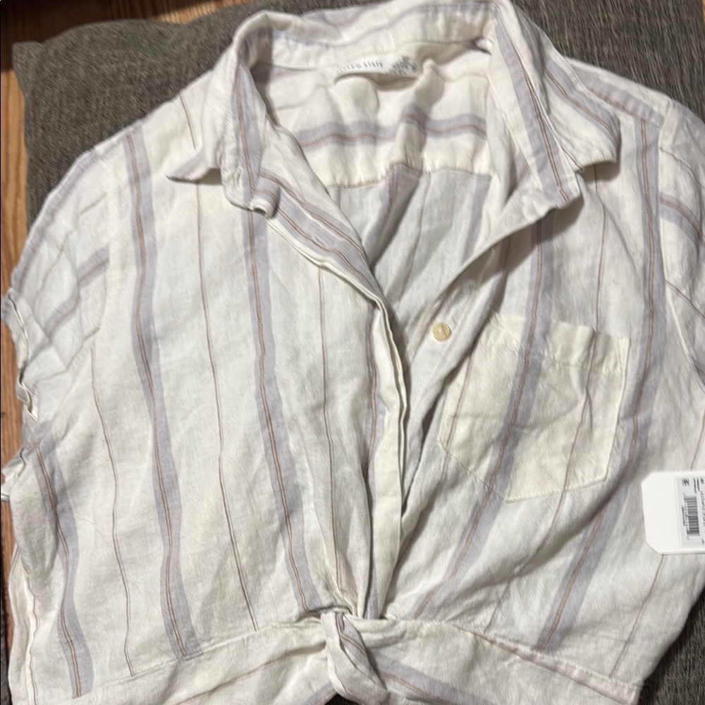 Altar’d States White and Purple Casual Button Down Shirt - Picture 2 of 7